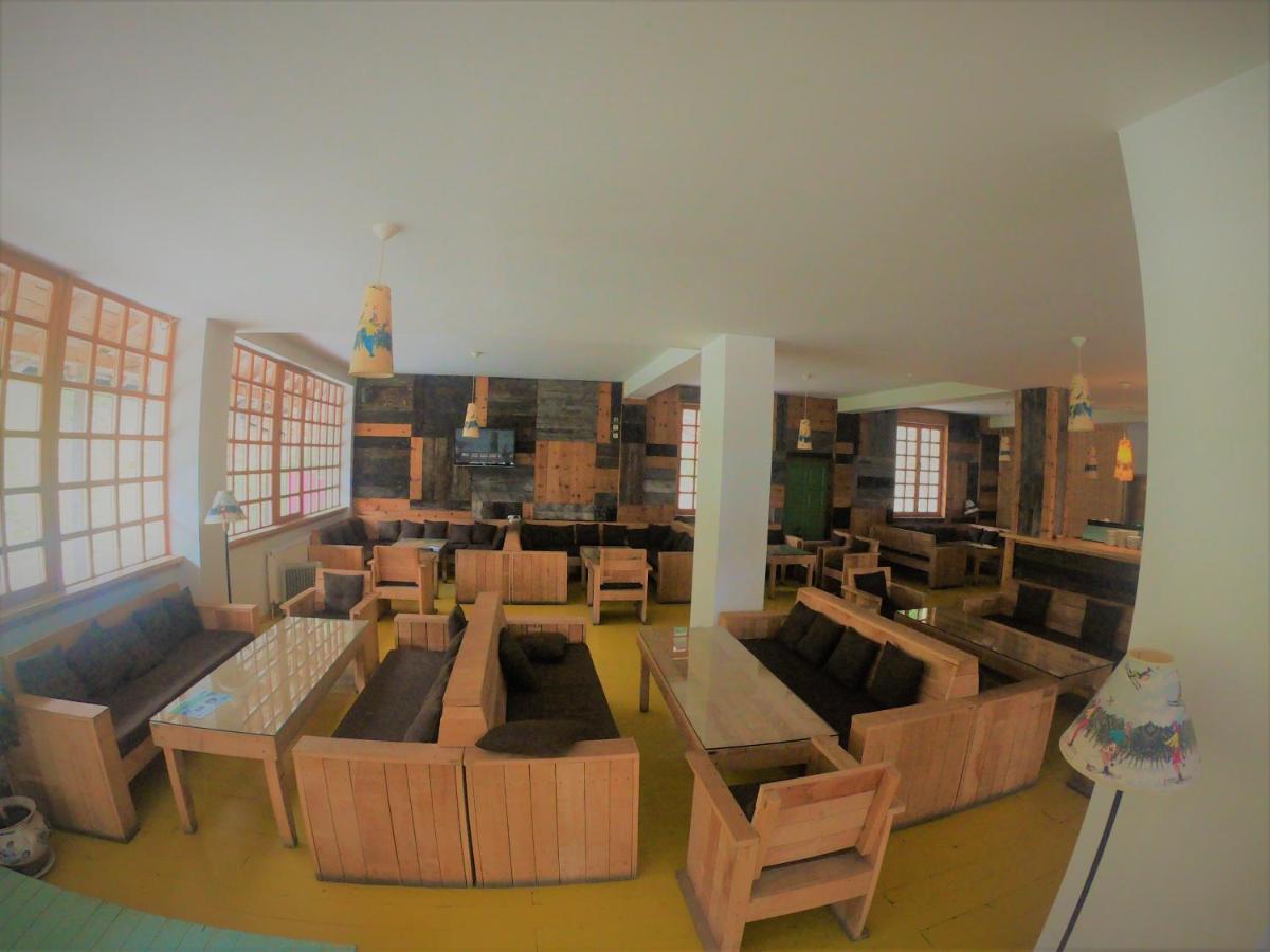 Carobni Breg Hotel Мокра гора Екстериор снимка
